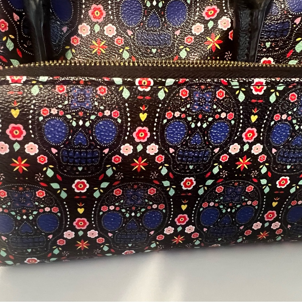 Loungefly Black and Blue Floral Skull Satchel & Wallet Set - Picture 14 of 14